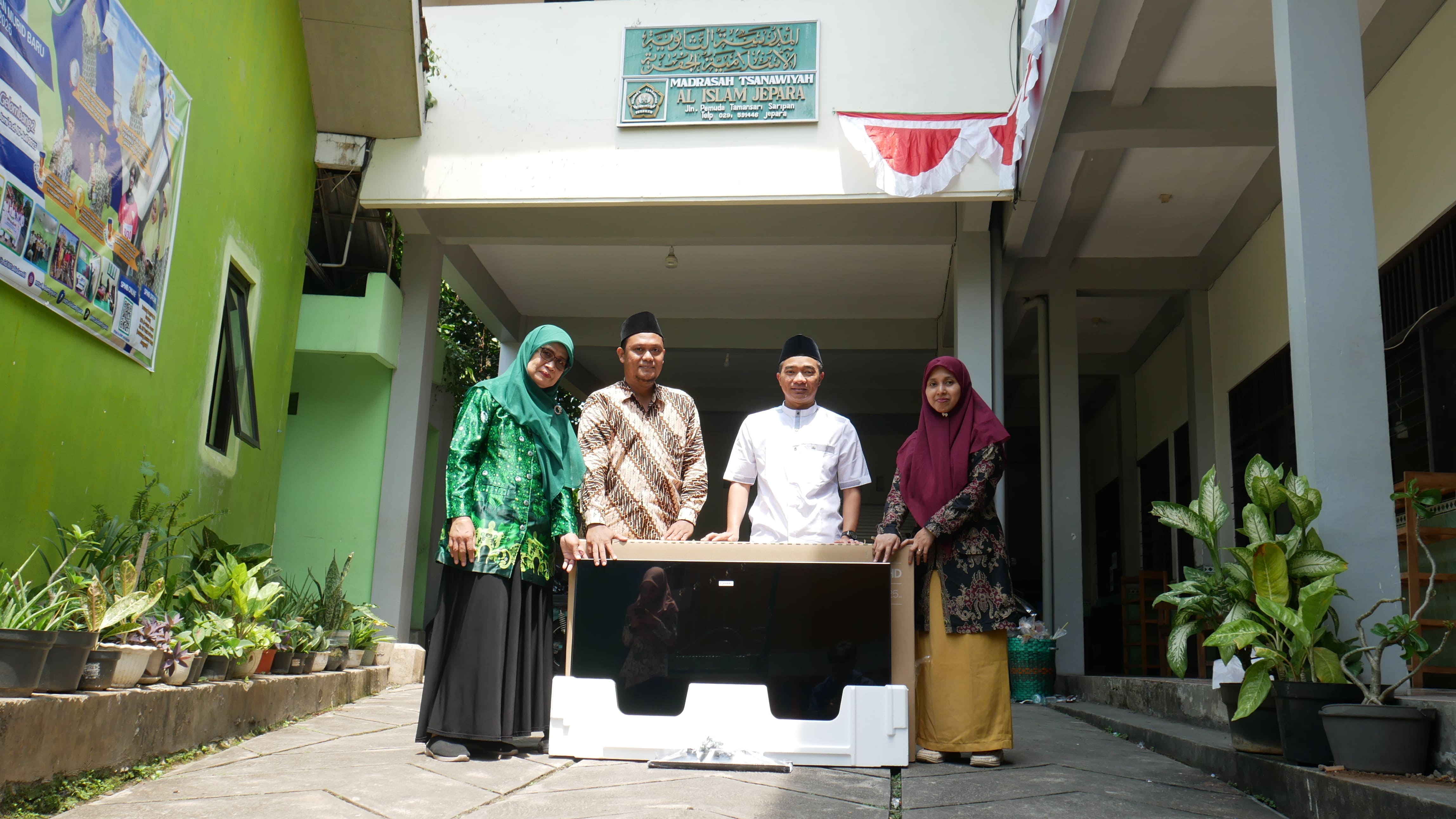 Penyerahan Smart TV